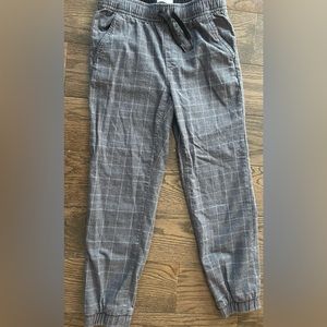 Never worn! Kids plaid dress pants. Old Navy. size M.